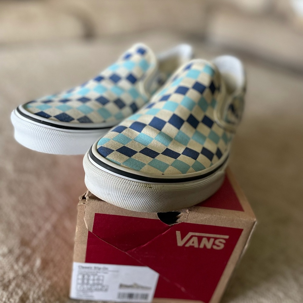Vans Blue Topaz  checkered size 8 Men's, 9.5 Women's